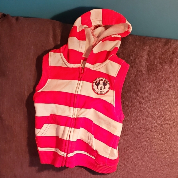 6-12 month set - Picture 2 of 4